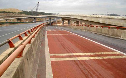 普兰轻载防滑路面粘结材料